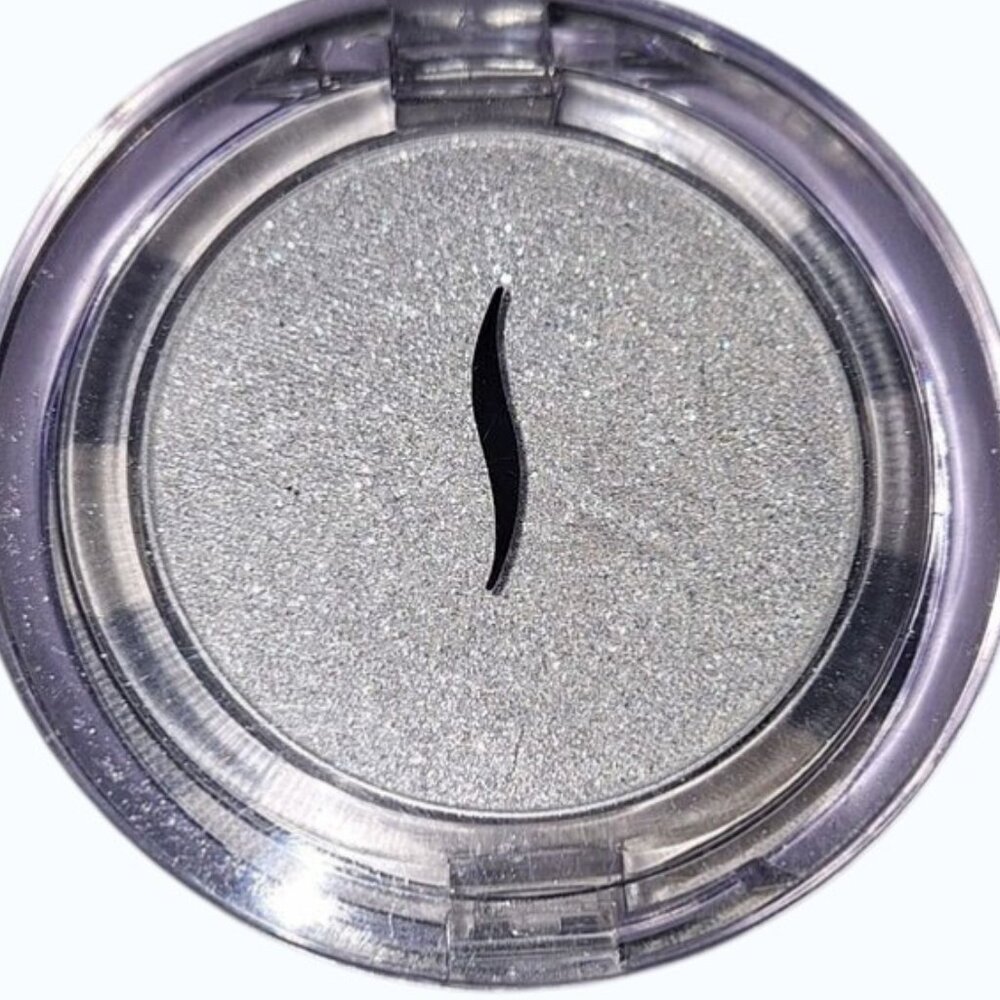 Sephora All-Over Color Silver Eyeshadow